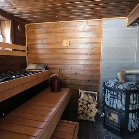 Beautiful Riverside With Sauna Apartment