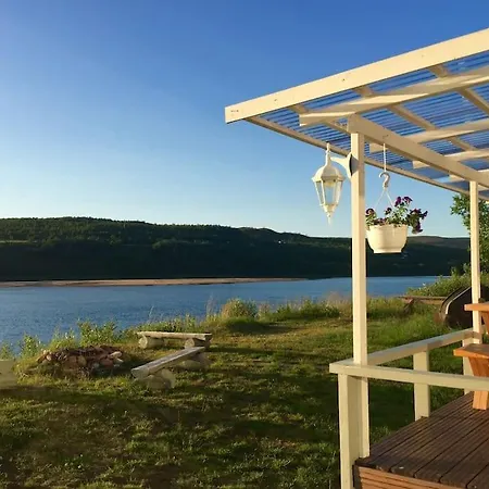 Beautiful Riverside With Sauna Nuorgam