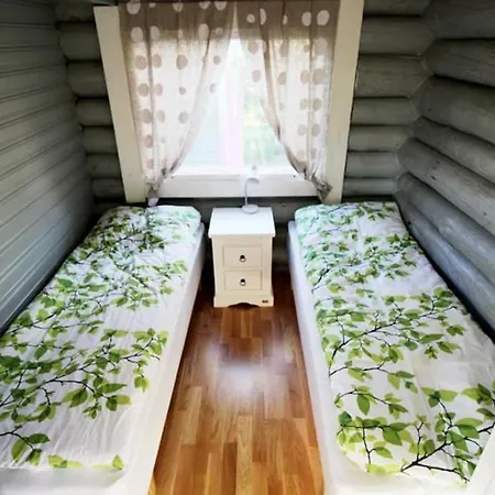 Beautiful Riverside With Sauna *