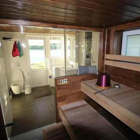 アパート Beautiful Riverside With Sauna Nuorgam