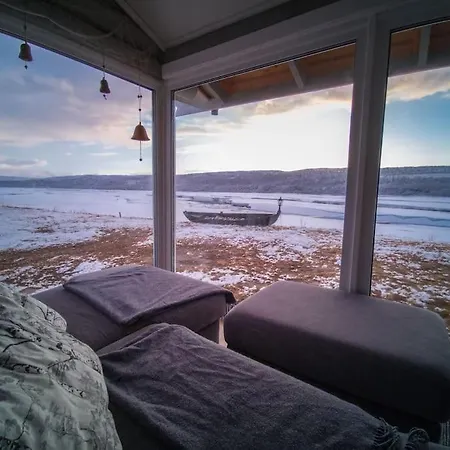 Apartment Beautiful Riverside With Sauna