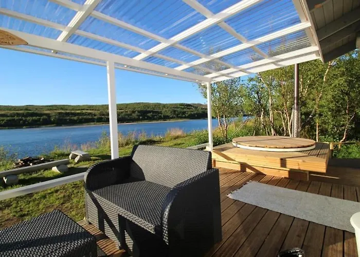 公寓 Beautiful Riverside With Sauna *