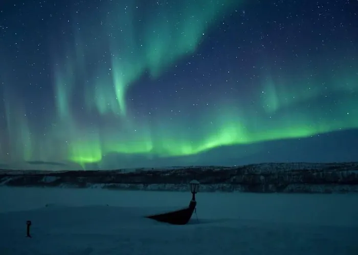 Beautiful Riverside With Sauna 公寓