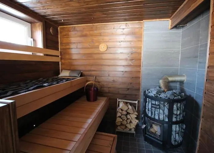 Beautiful Riverside With Sauna 公寓