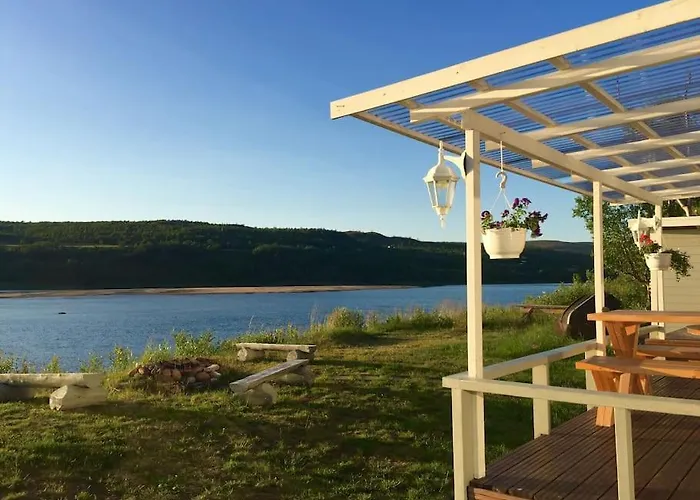 Beautiful Riverside With Sauna Nuorgam