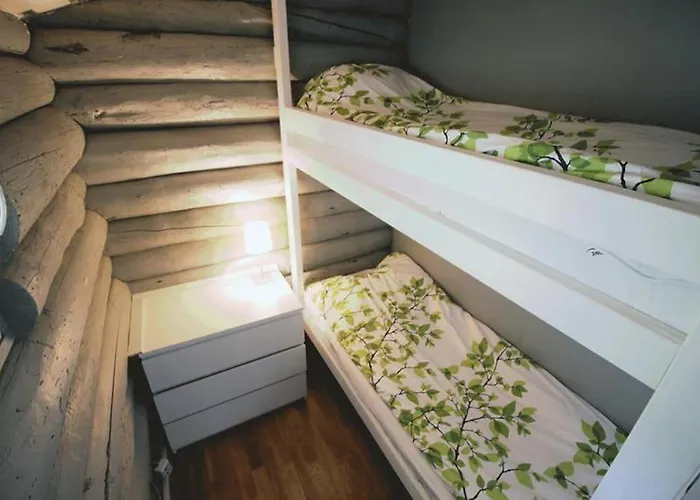 公寓 Beautiful Riverside With Sauna